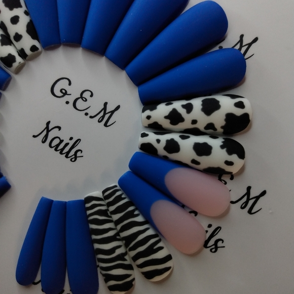 Press on nails (long coffin) - Picture 3 of 3